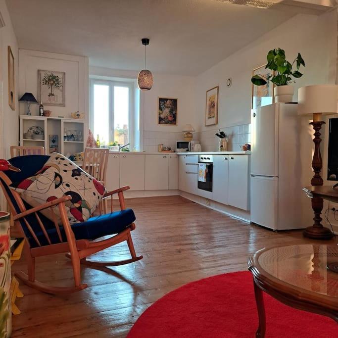 Apartment Lumiere Et Confort En Centre Huelgoat